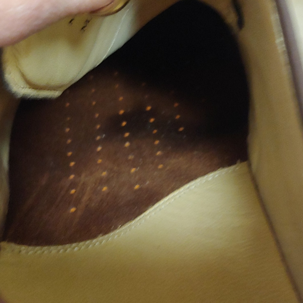 Like new J&M Sheep skin oxfords  1860 collection sz.11M like new - Picture 9 of 14